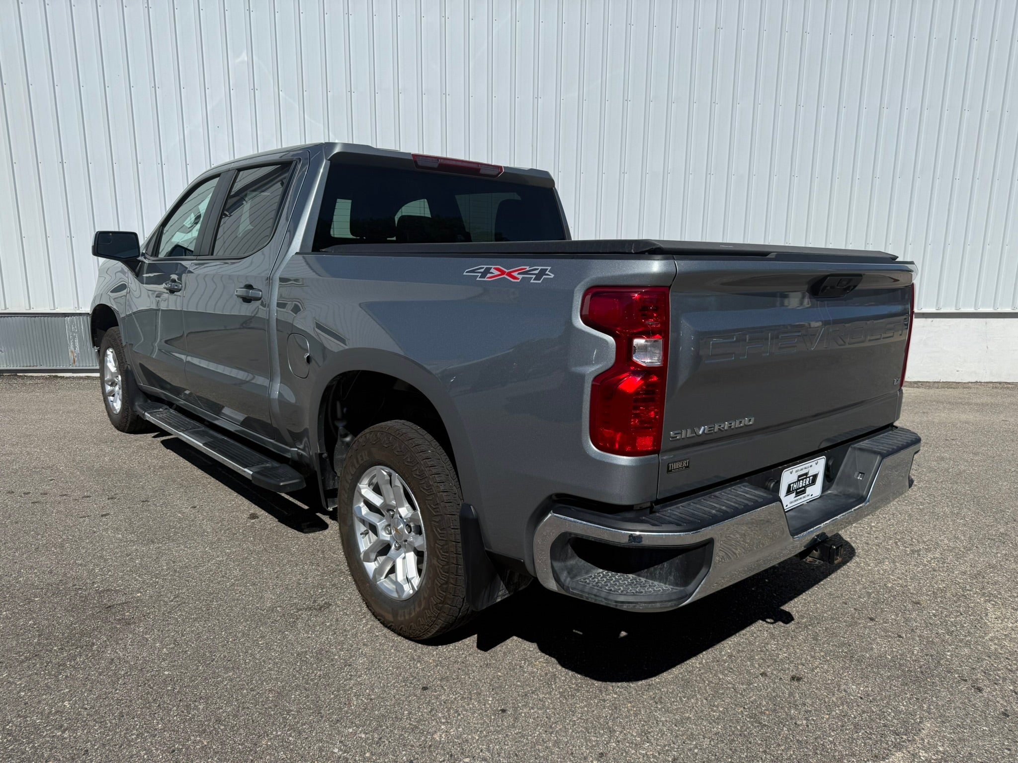 2025 Chevrolet Silverado 1500 LT (2FL)