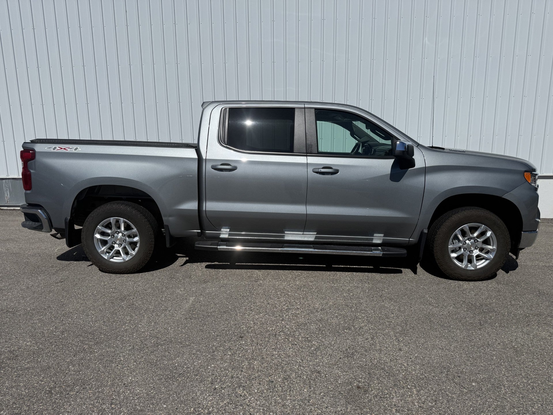 2025 Chevrolet Silverado 1500 LT (2FL)
