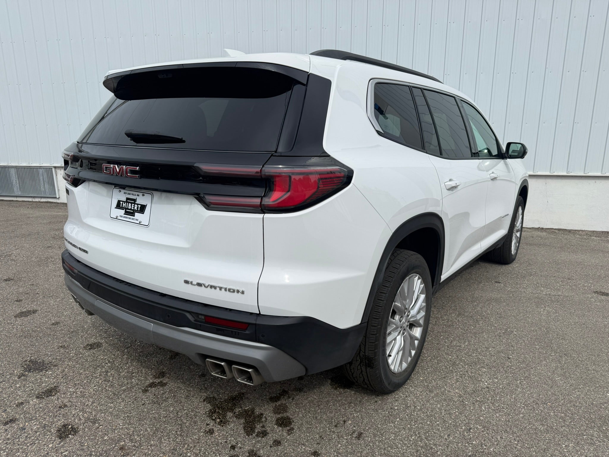 2026 GMC Acadia Elevation