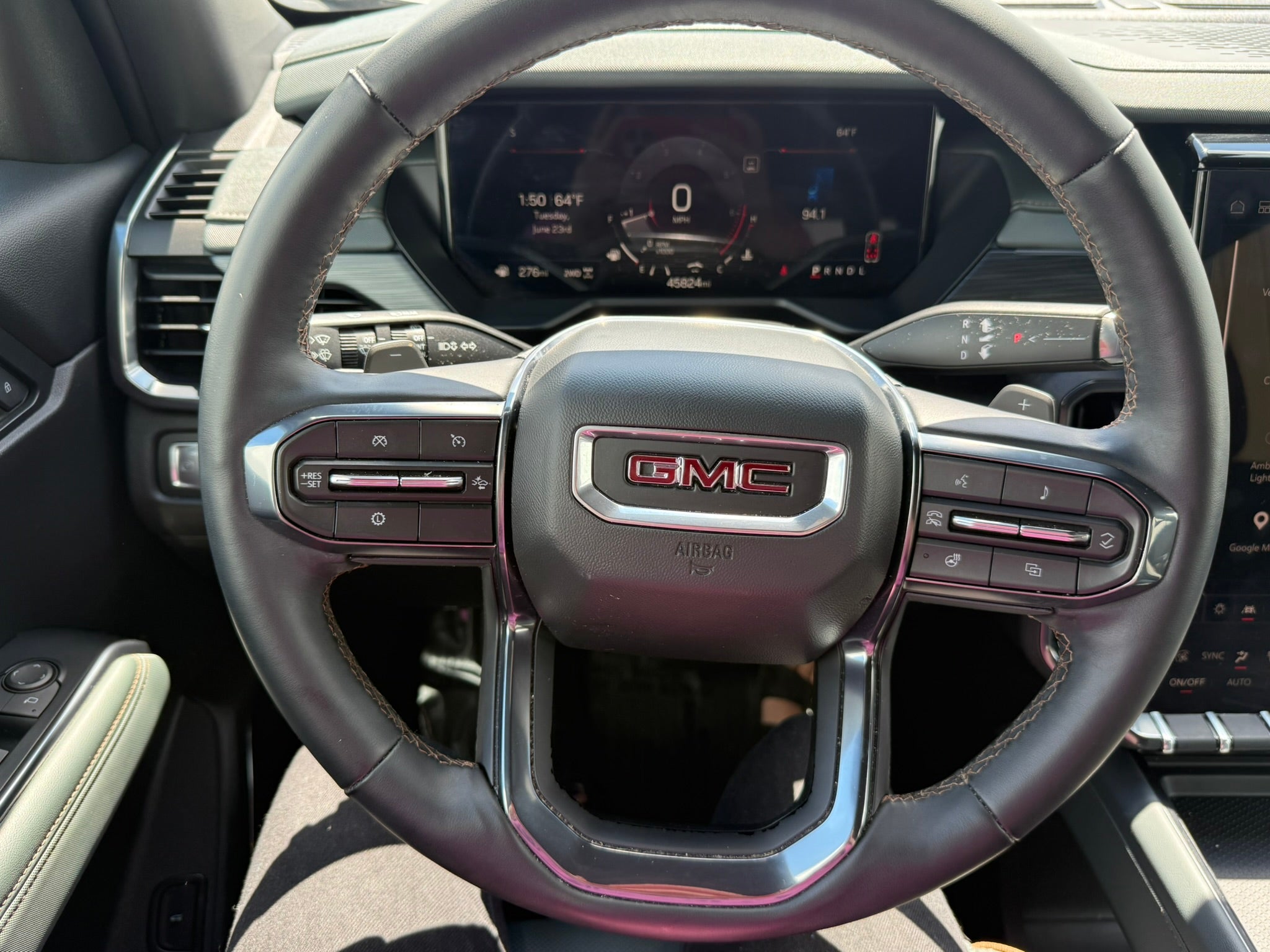 2024 GMC Acadia AT4
