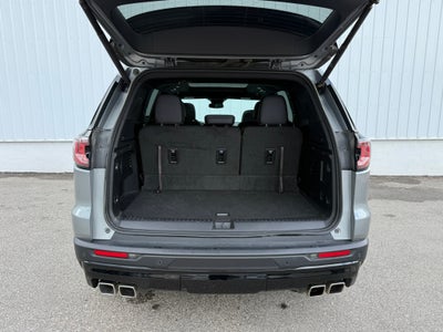 2024 GMC Acadia AT4