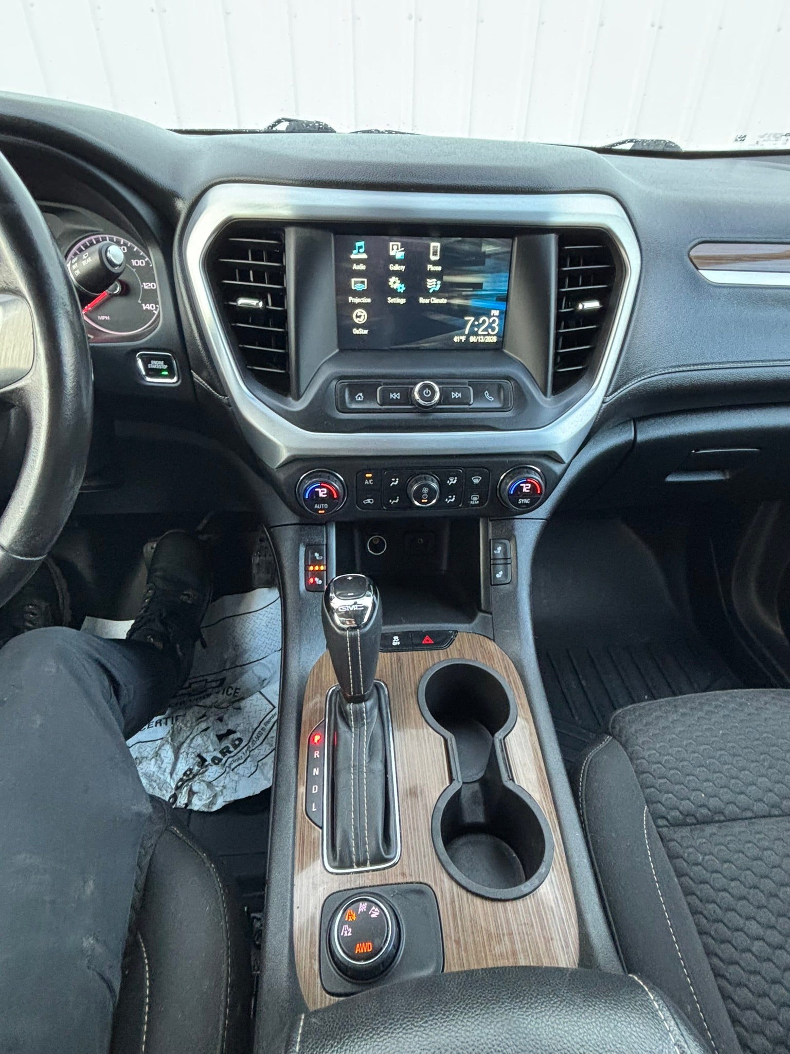 2019 GMC Acadia SLE