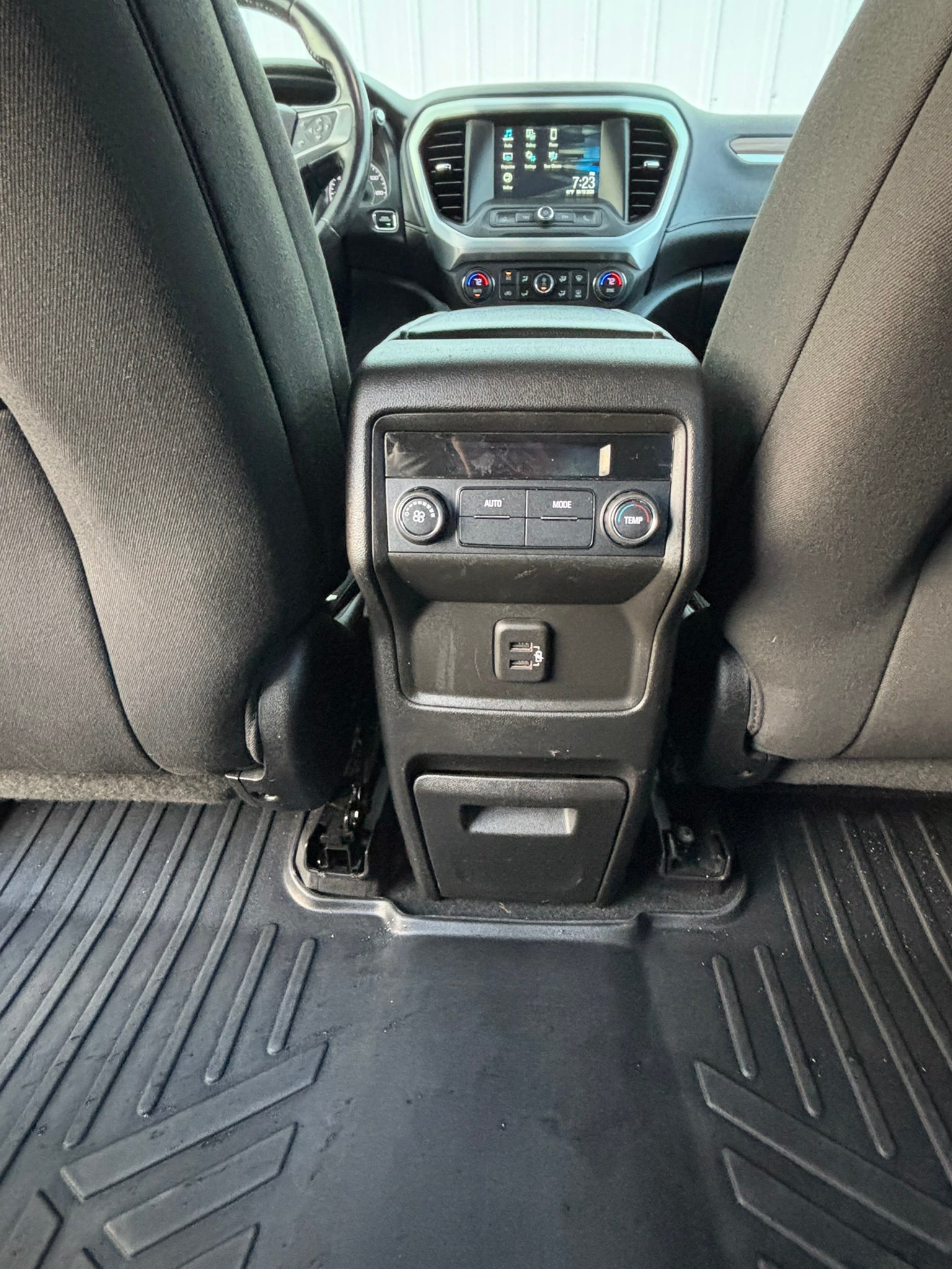 2019 GMC Acadia SLE