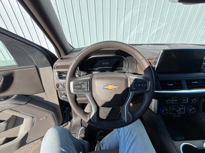 2022 Chevrolet Suburban LT