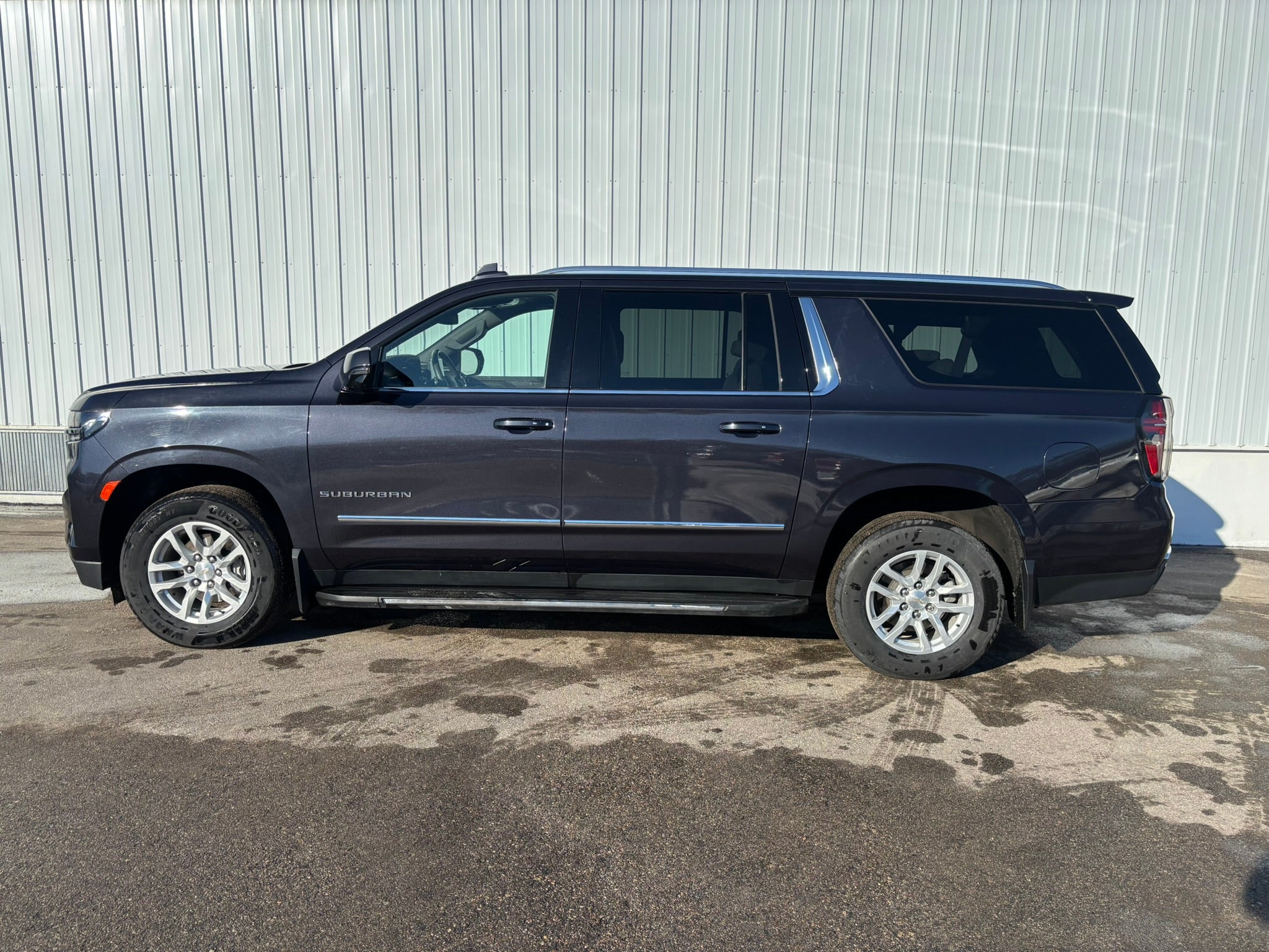 2022 Chevrolet Suburban LT
