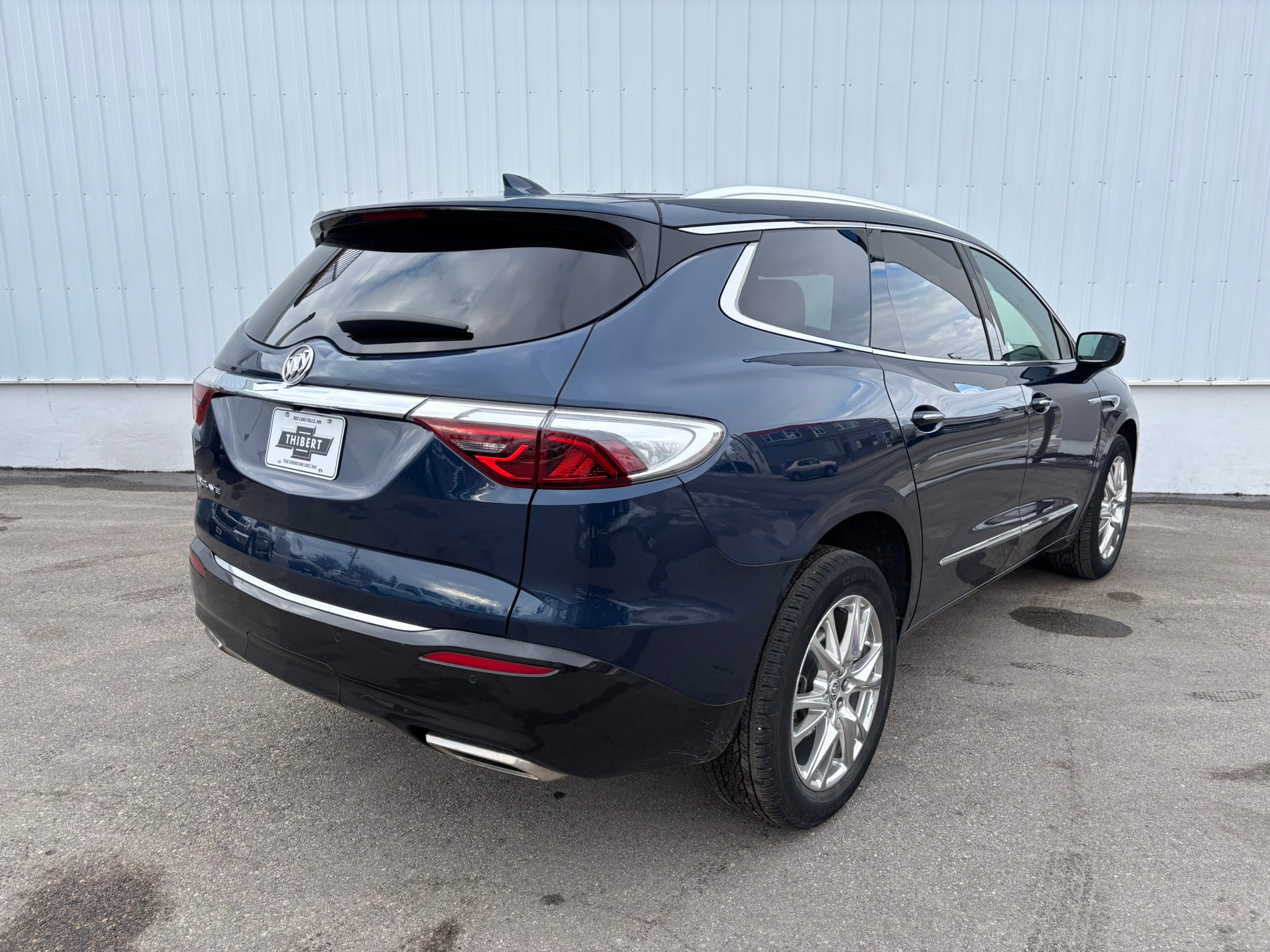 2023 Buick Enclave Base