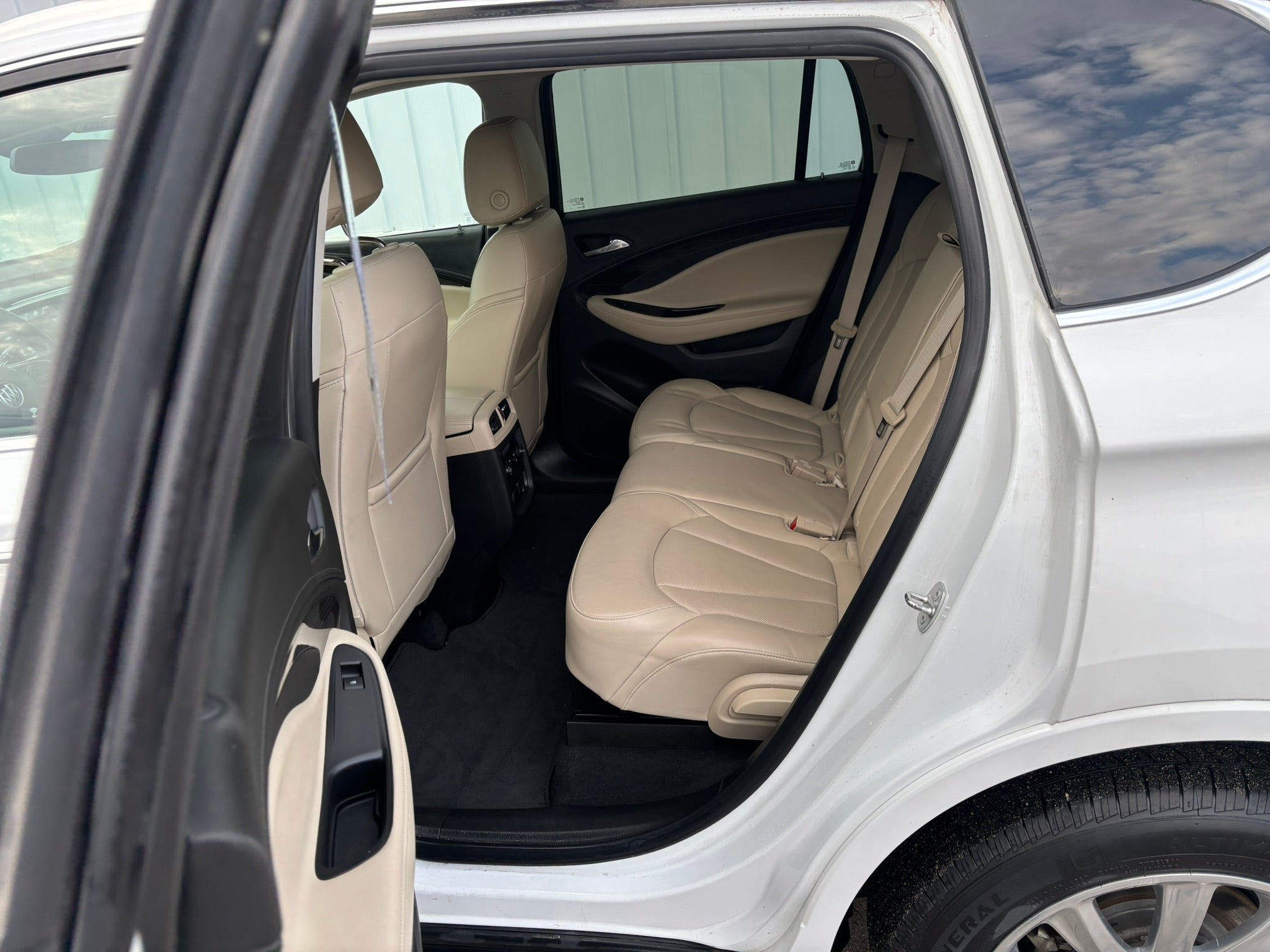 2020 Buick Envision Essence